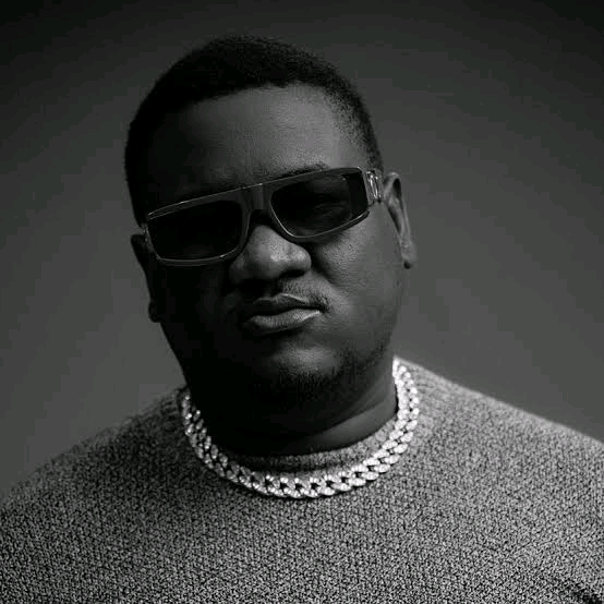 Kiss B Sai Baba ft Flex – Awe (Bamo Abanensu)